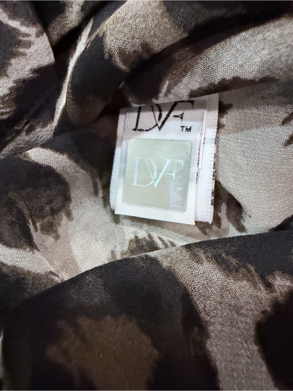 Silk Diane von Furstenberg top- size 6 100% silk - Picture 4 of 5